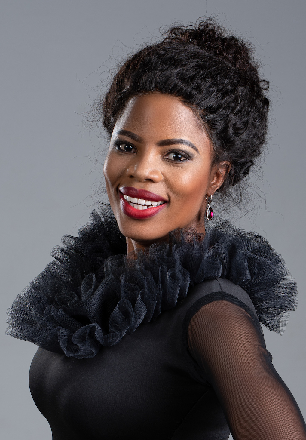 Bawinile Ntshaba