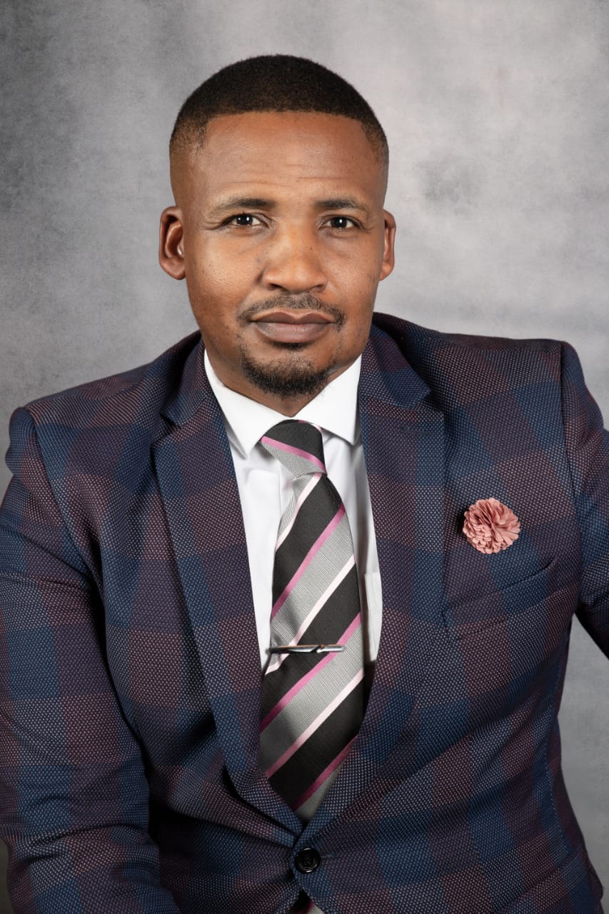 Mpumi Mpama